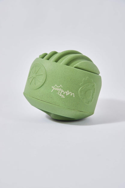 SQUEAK 'N' SNACK SPHERE